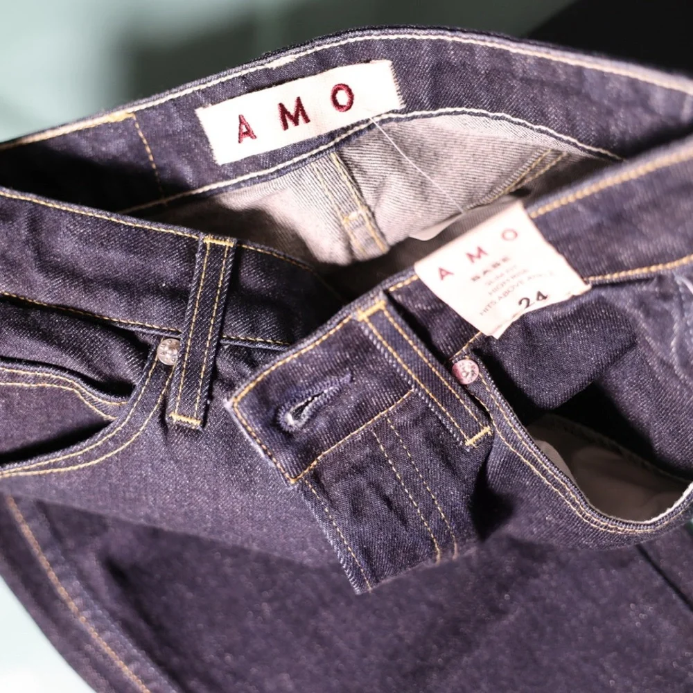 AMO Babe high-rise slim fit women’s denim jeans, size 24